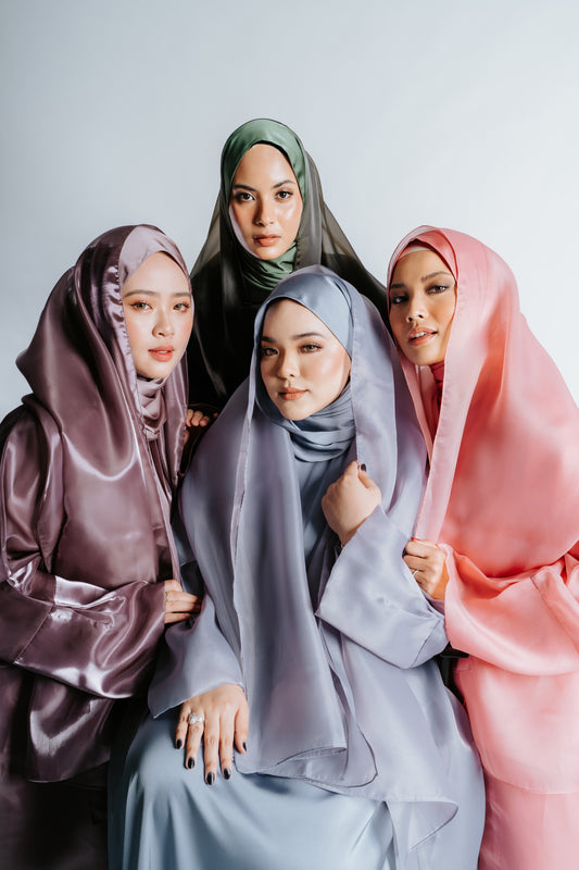 Sirr Al-Anāqah: Blindbox Edition