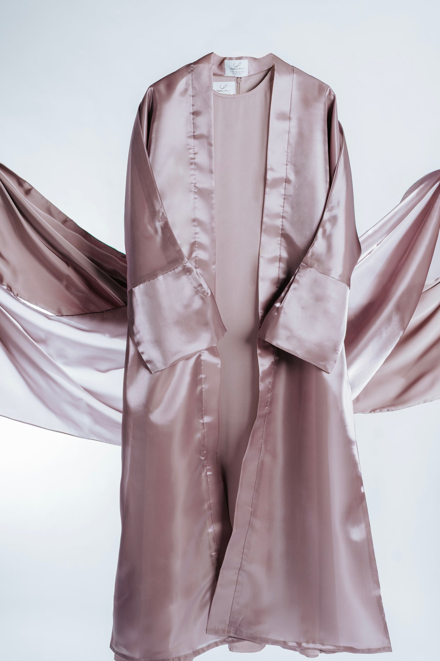 Sirr Al-Anāqah: Blindbox Edition